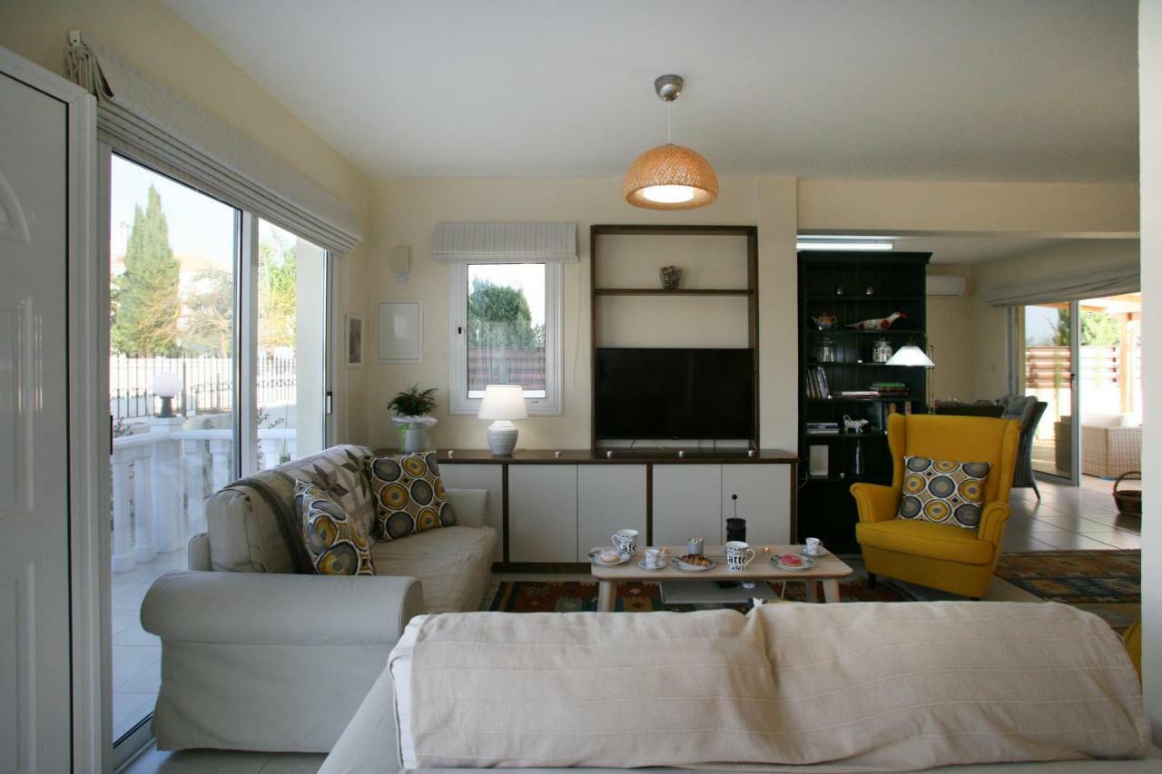 איה נאפה Villa Carmel מראה חיצוני תמונה