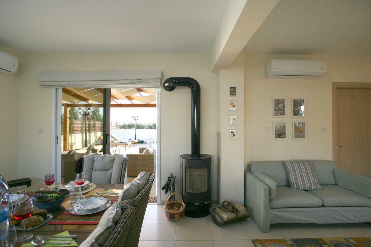 איה נאפה Villa Carmel מראה חיצוני תמונה